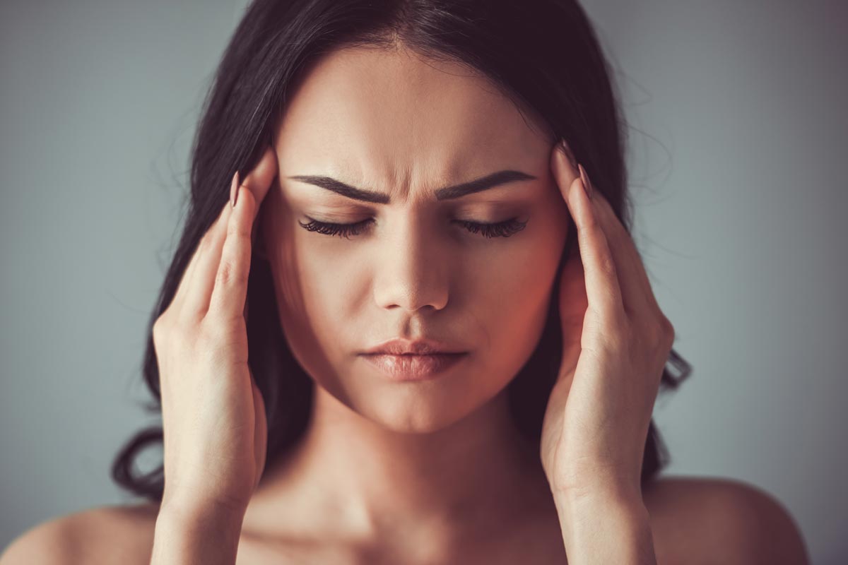 علت سردرد پیشانی و چشم